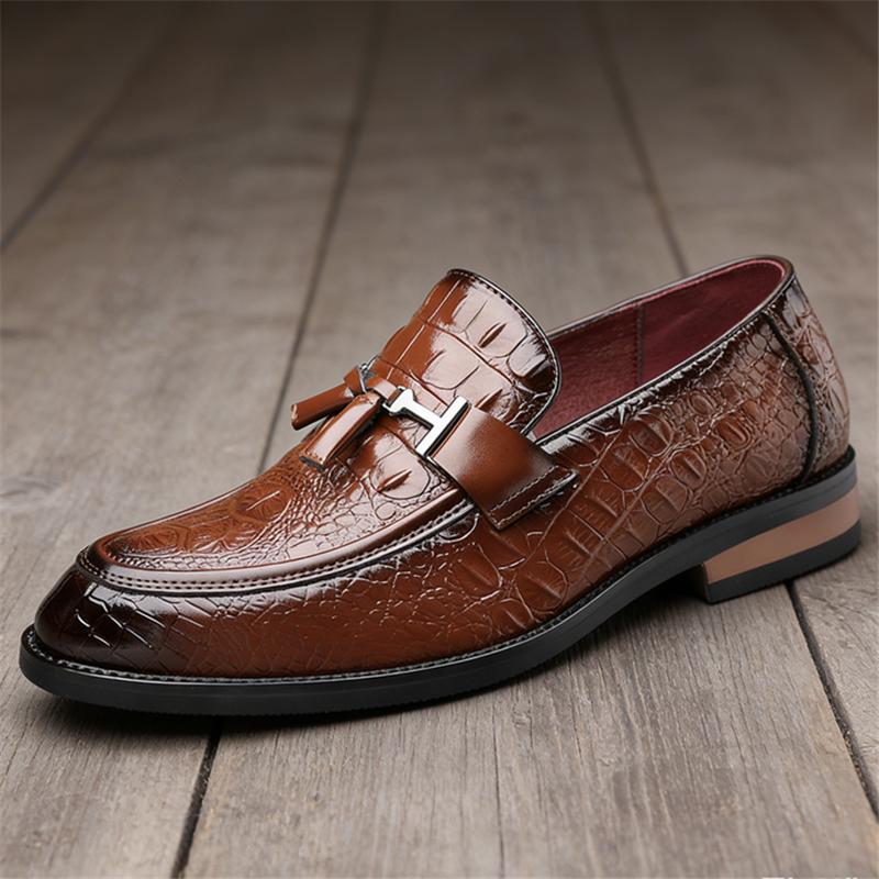 Fashion Designer New Crocodile Pattern Business Casual Shoes For Men Formal Wedding Dress Homecoming Footwear Zapatos Hombre