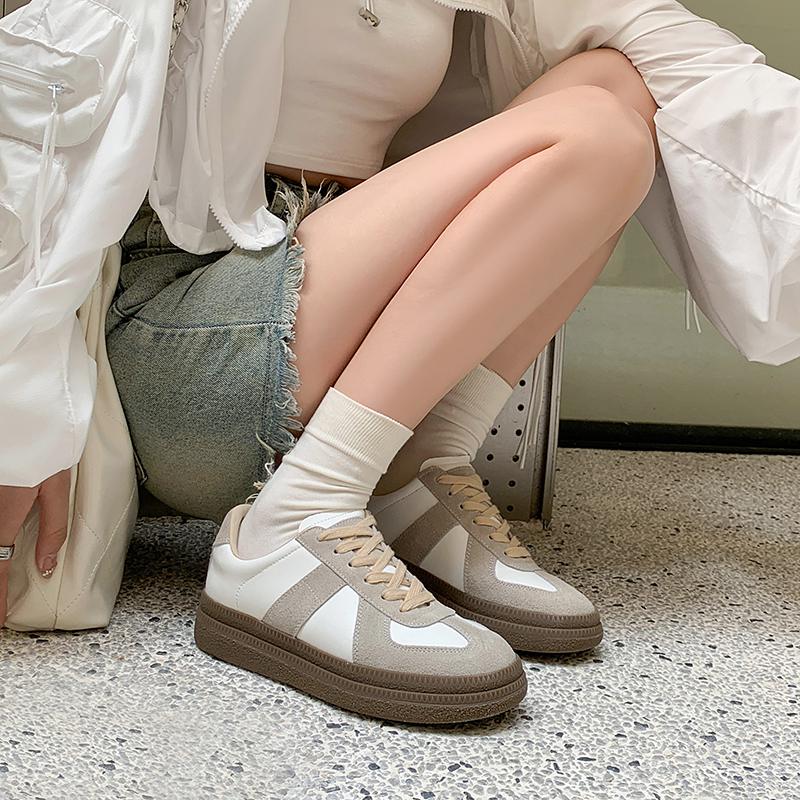 Frühlings-Turnschuhe aus Rindsspaltleder, Plattform, gemischte Farben, Schnür-Damen-Freizeitschuhe