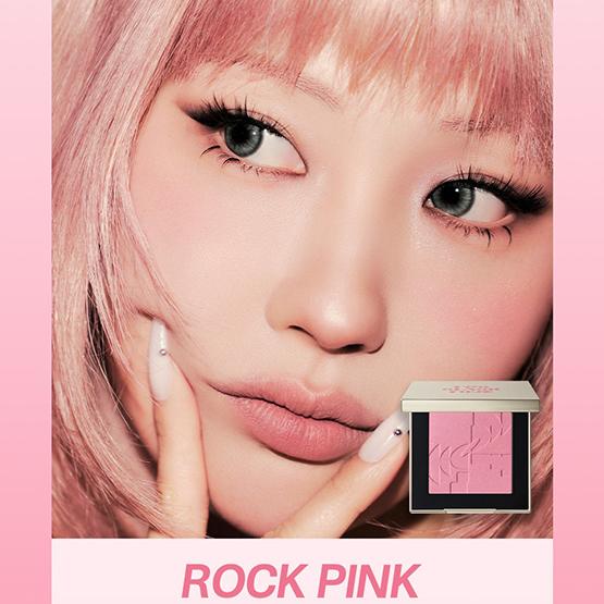 TWO SLASH FOUR Blush pour tout le visage 5,5 g