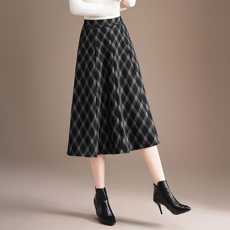 

High-Waisted Woolen Plaid A-Line Skirt: Long, Stylish Autumn/Winter Women s Skirt Extra Large