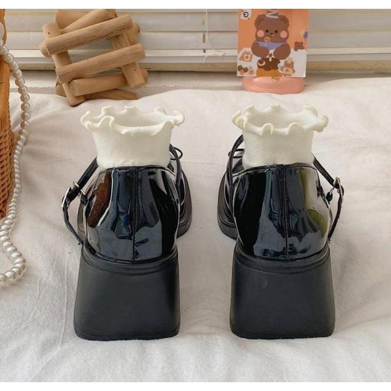 Women Loafers Retro Brown Mary Jane Shoes Women Thick Heels Ankle Buckle Lolita Shoes Woman Uniform Pu Leather Pumps Shoe