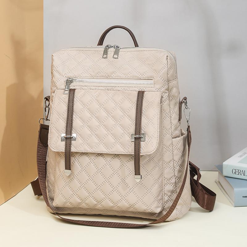 Quilted Women's Large Capacity Outdoor Backpack