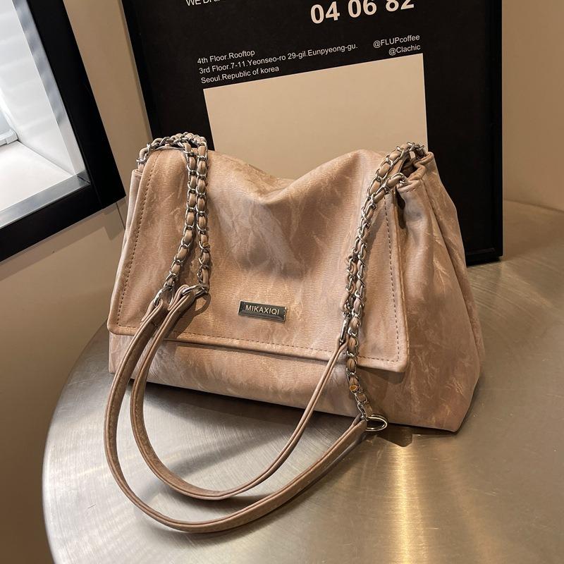 New niche fashion chain portable large bag women's retro tote bag casual fashion armpit bag