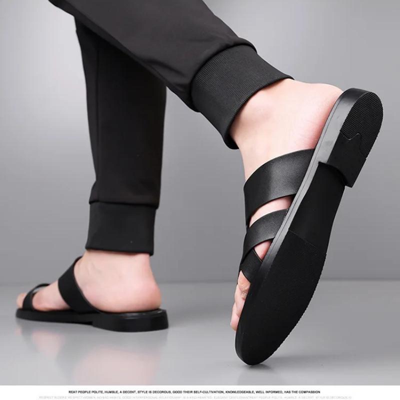 Men's Flat Slippers New Outdoor Breathable Casual Soft Sole Beach Shoes Lightweight Comfort Fashion Non Slip Male Sandals