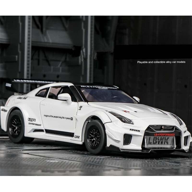 1/32 Skyline Ares Nissan GTR CSR2 Alloy Sports Car Model Diecast Metal Toy Gift