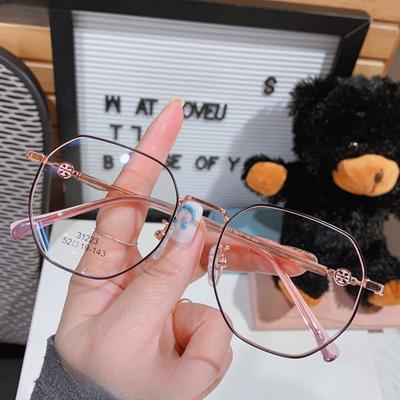 Occhiali e accessori – Occhiali da lettura e computer