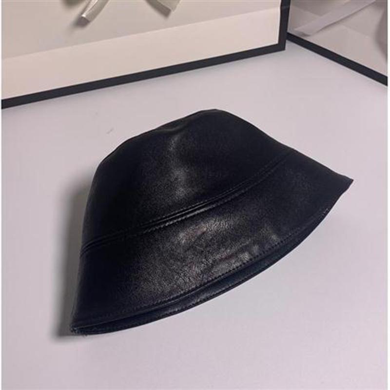 Faux Leather Bucket Hat Women Reversible Pu and Cotton Soild Sun Hat Fashion Autumn Waterproof Fisherman Hats