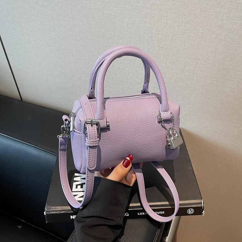 Niche High-end Handbag Small Bag Women's Summer New Simple Pillow Bag Versatile Messenger Bag