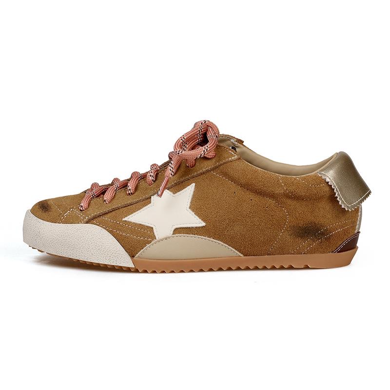 Women's Retro German Trainer: 2025 Genuine Leather Distressed Sneakers with Star, Mandarin Duck Stripe, Flat Bottom, Casual Skate Style