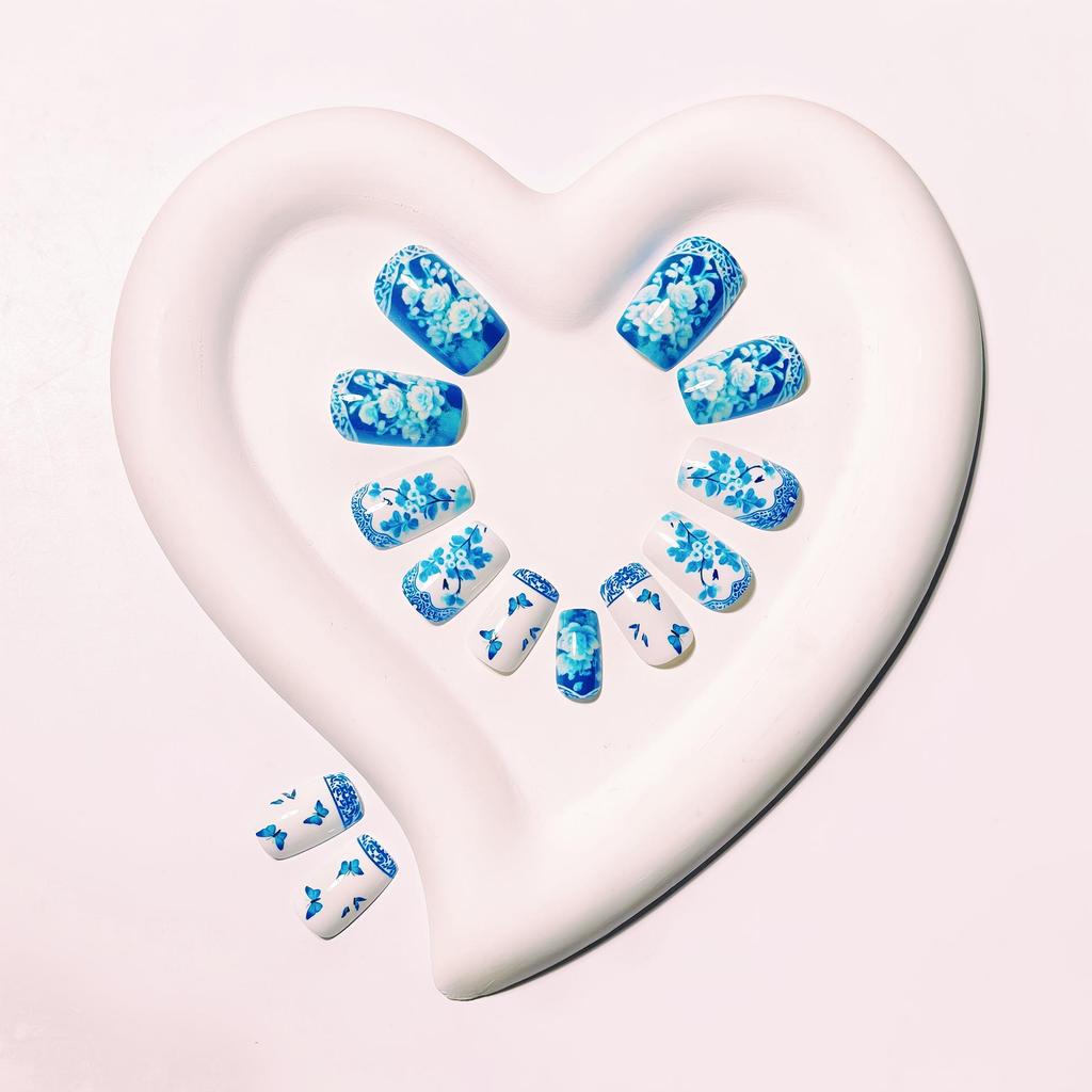 Blue & White Porcelain Press-On Nails - Chinese Style with Butterfly Design, Includes 24 Stickers