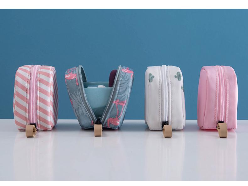 Customizable Small Makeup and Cosmetic Bag with Logo Printing Options