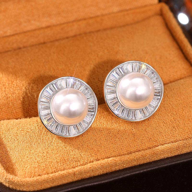 Cao Shi Trendy Irregular Round Stud Earrings: Imitation Pearl & Gentle Fragrance Style for Women