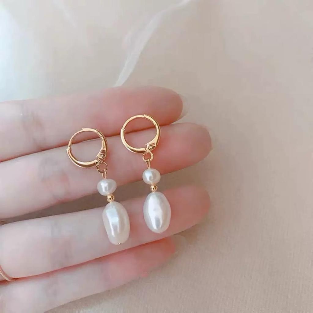 Baroque Natural Freshwater Pearl Earrings for Women, Niche 11k Gold-plated Irregular Light Luxury Pendant Earrings