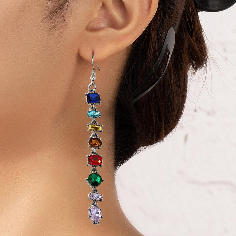 

Vintage creative geometric punk with tassel chains, diamond-encrusted earrings, earrings срібний