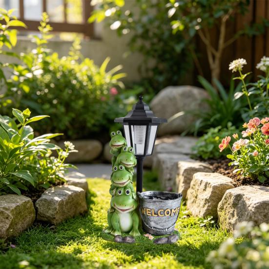 Solar Resin Garden Light with Frog Puppy Design Cute Animal Statue for Yard Patio Balcony Auto On/Off Waterproof Fade-Resistant Unique Outdoor