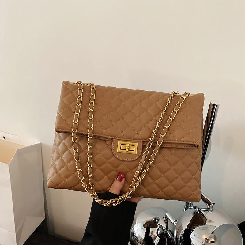 Stylish Large Capacity Chain Shoulder Handbag Women 2023 New Bags For Spring And Summer хаки