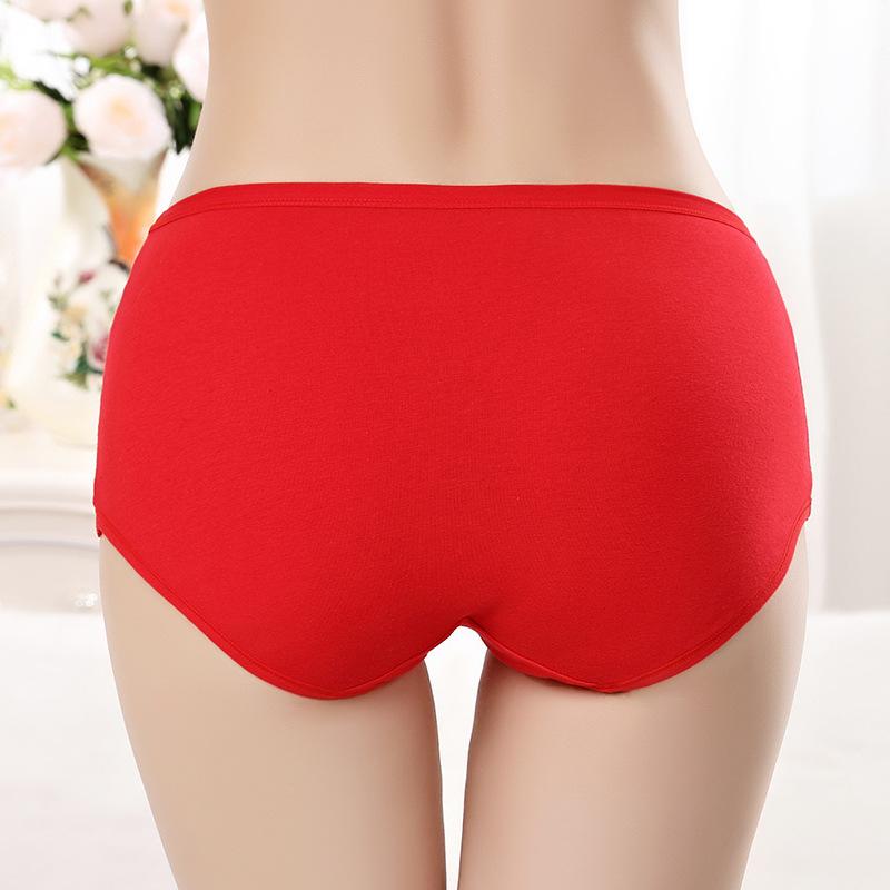 Ladies Spring and Autumn Benming Year Red Cotton Comfortable Breathable Briefs