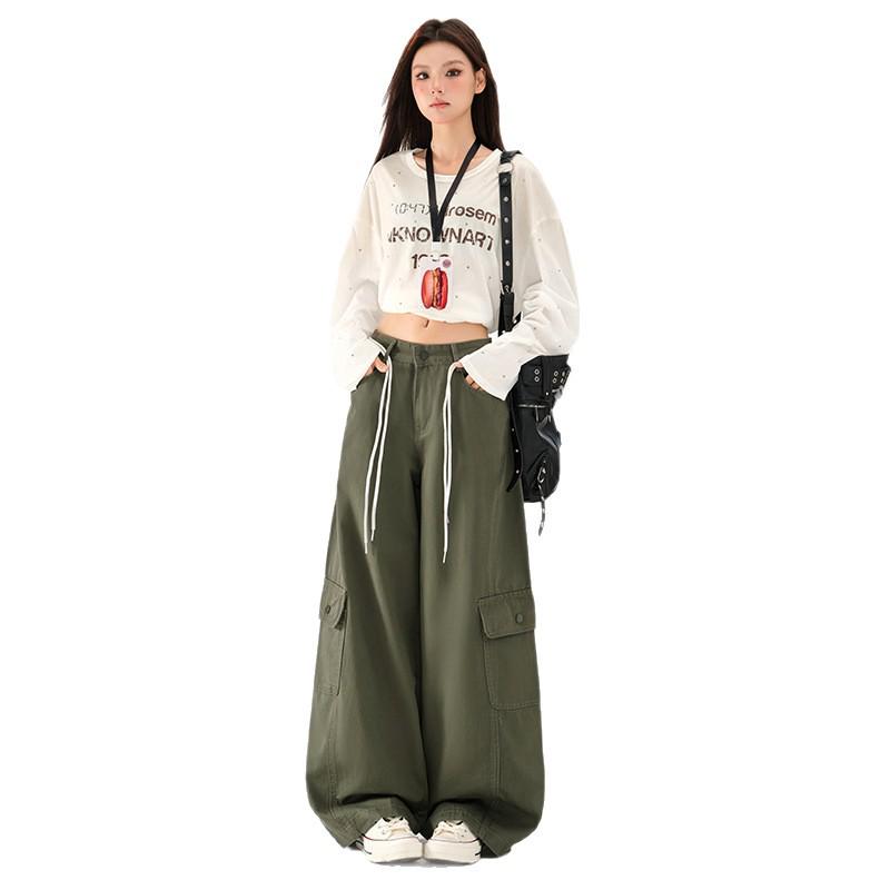 Women's Military Green Wide-Leg Jeans: Autumn Curved Knife Design, Loose Fit, Floor-Length Casual Workwear Pants.