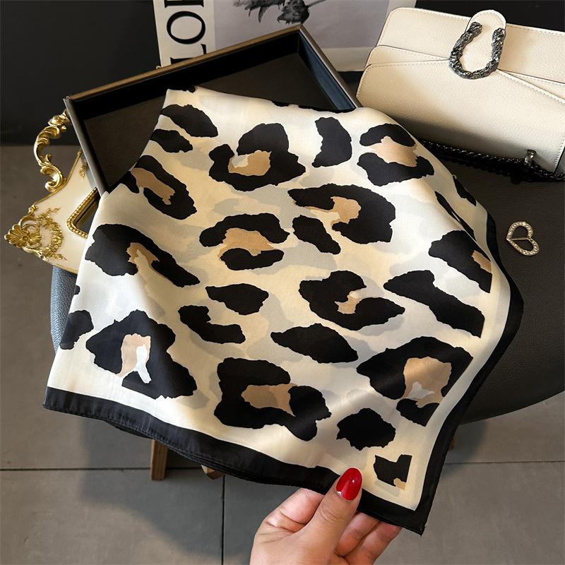 Fashion Leopard Print Silk Hairbands Scarf Women  New Elagant Bandana Neck Kerchief Head Bands Foulard Female Scarfs