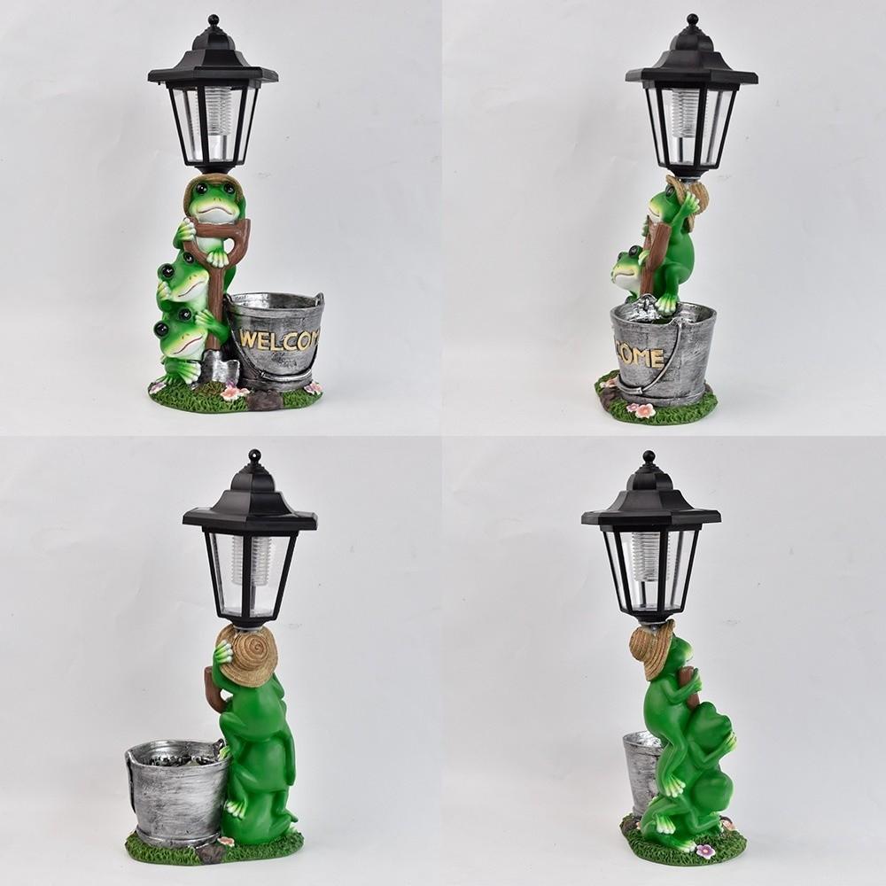Weatherproof Frog Statue Solar Light Resin Solar Frog Lamp Frog Plant Pot Light Lawn Decor