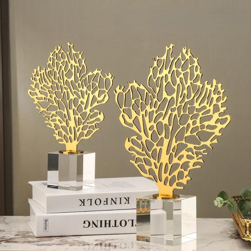Ornamento Creativo in Vetro Albero Dorato Vuoto Albero Metallico Fortunato Statuette Decorative Corallo di Cristallo Statuetta Decorazione per la Casa Accessor