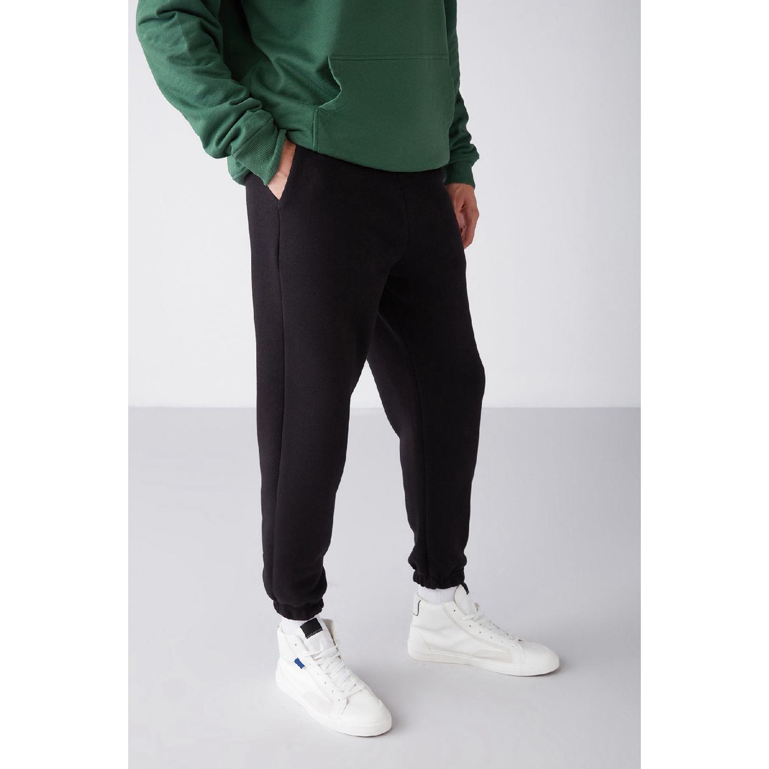 

Inside Men s Regular Fit Soft Fabric Black Sweatpants With Elastic Waist Legs S