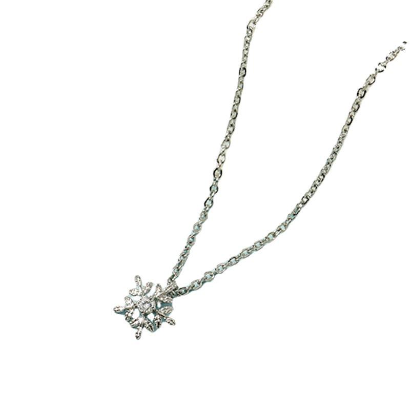 Women's Christmas Snowflake Diamond Clavicle Choker - Romantic Korean-Style Flower Necklace Gift