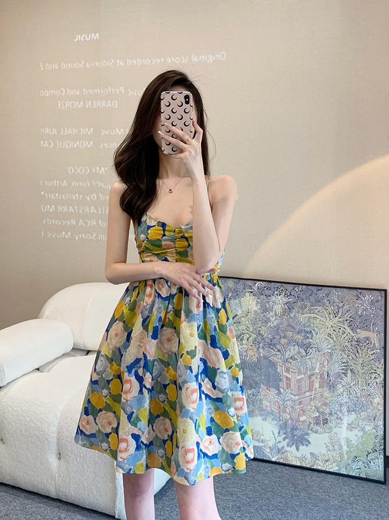 Suspender dress women's summer Thai floral small design sense niche French waist and thin temperament skirt