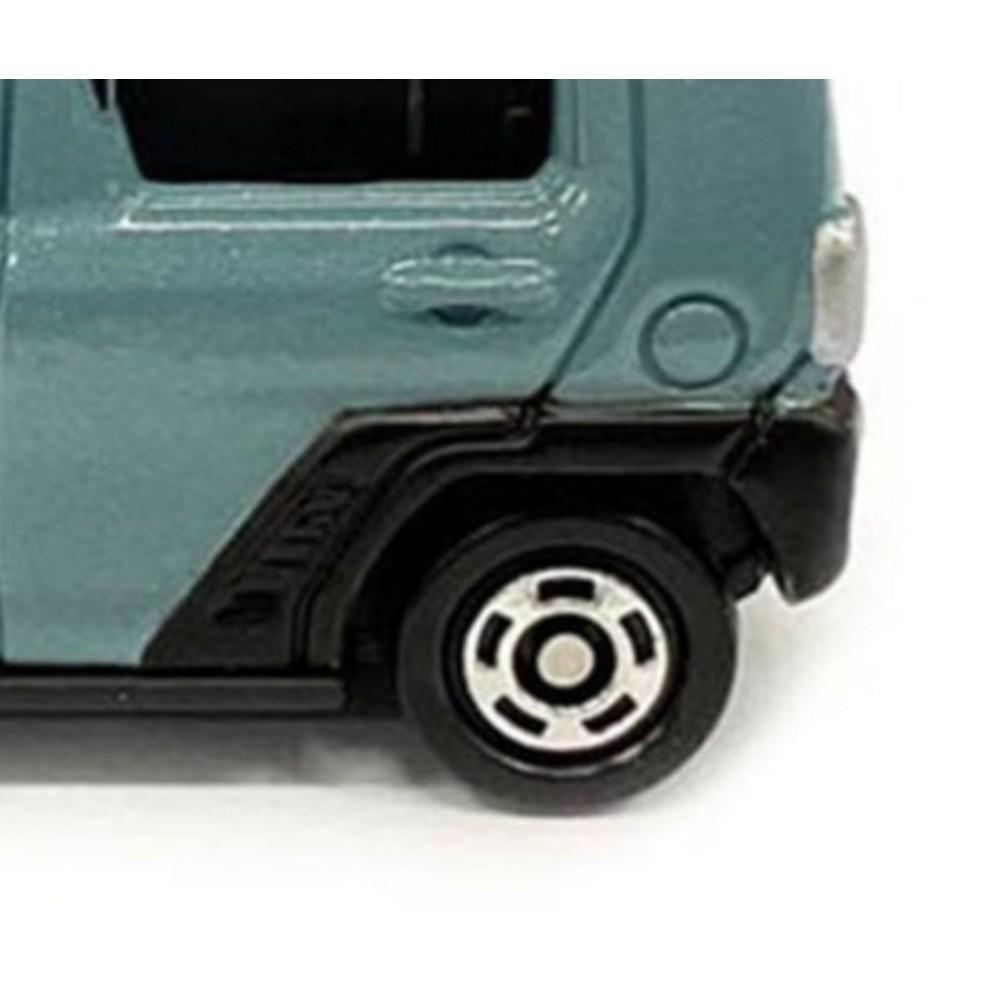 Tomica No. 47 Daihatsu Taft Diecast Car