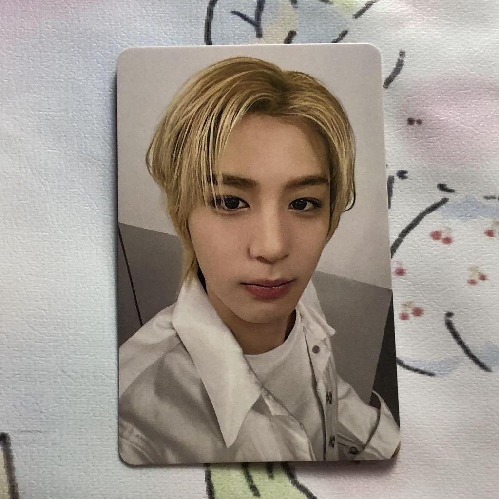 [USED] BOYNEXTDOOR Limited Edition TARGET Lee Han American Trading Card