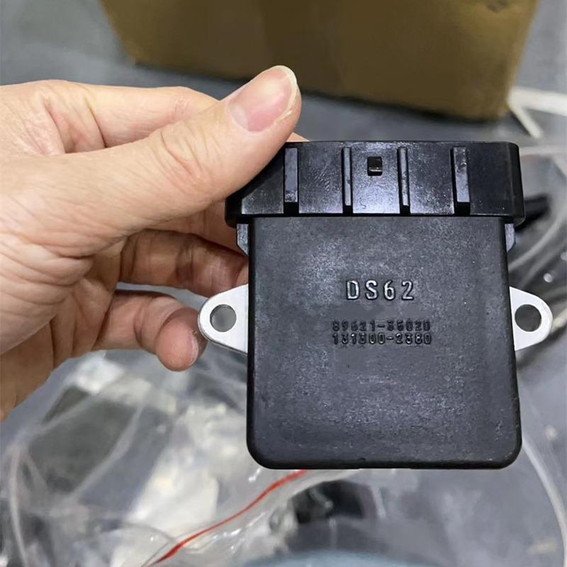 

Igniter Control Module 89621-35020 131300-2380 DS62 For Toyota-4Runner Tacoma-Pickup T100 Sienna 1313002380 8962135020 1pc