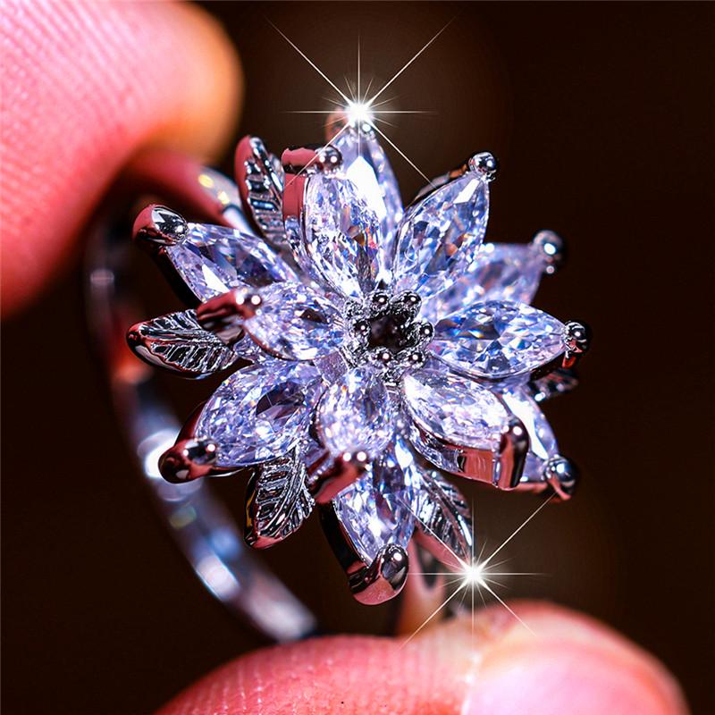 Cute Female White Zircon Stone Flower Snowflake Ring Charm Silver Wedding Jewelry For Women