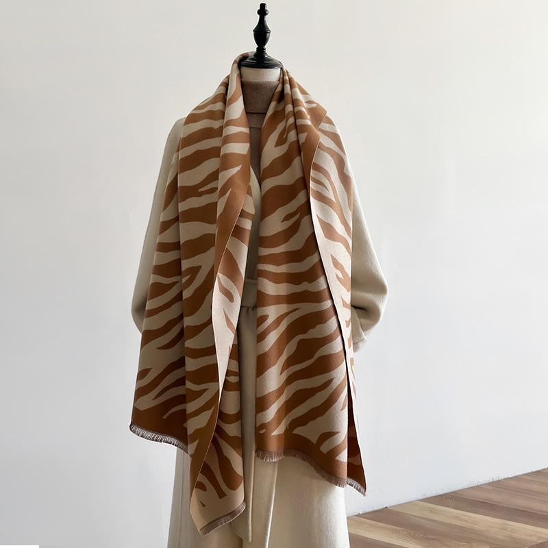 Fashion Luxury Designer Winter Ourdoor Women Scarf Striped Cashmere Thicken Warm Shawl Pashmina Scarves Female Wrap