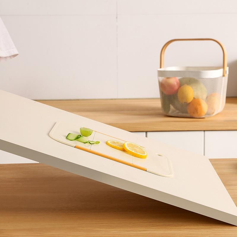 Home Three-fold Chopping Board, Kitchen Camping Fruit Cutting Tool, Ultra-thin Vegetable Cutting Device, Portable and Anti-slip Chopping Board