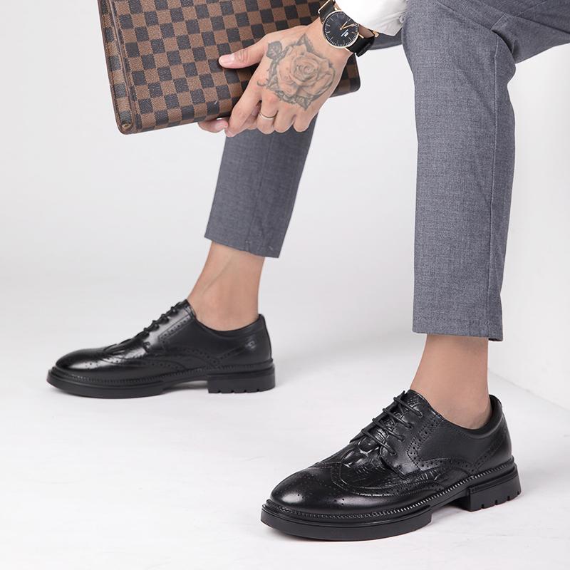 Prodyšné pánské společenské boty Nové pohodlné pánské oxfordky Vyřezávané ležérní boty Luxusní značka Pánská formální obuv