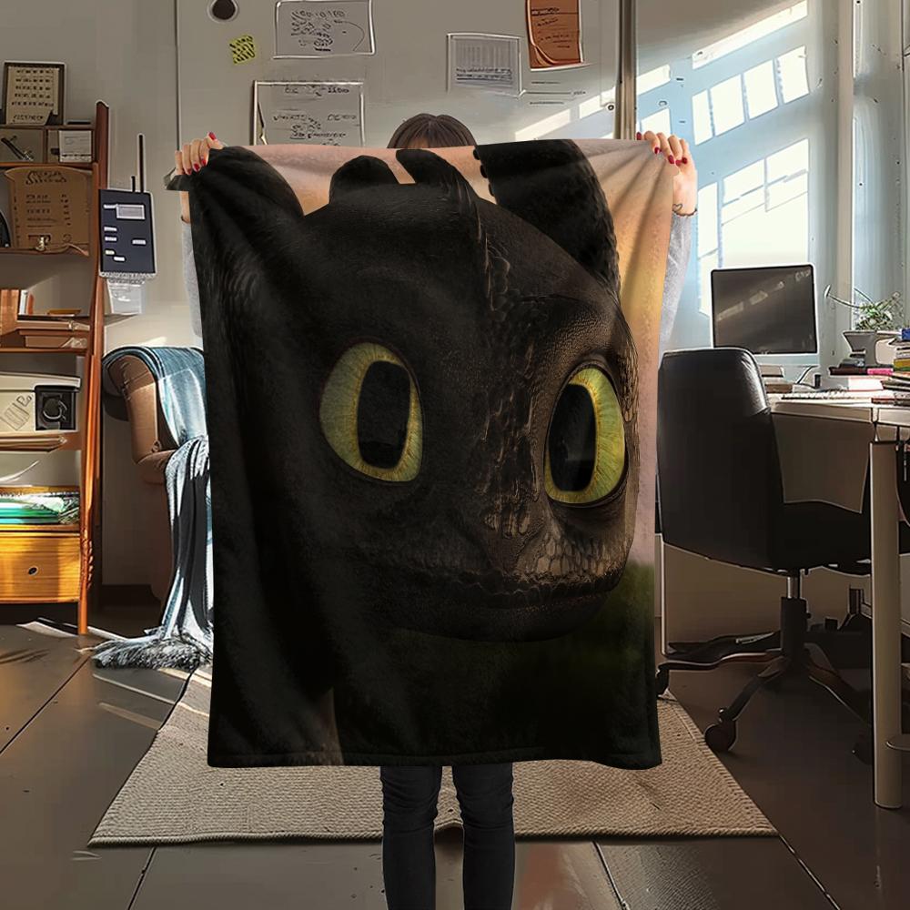 How to Train Your Dragon pattern Flannel Blanket, High quality Comfortable for All Seasons, Home Decor, Warmth and Comfort, Perfect for Gifts.