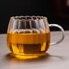 Hohe Borosilikat-Spitzen-Teetasse mit vertikalen Streifen - Hitzebeständiges Glas mit Henkel für Zuhause oder Büro.