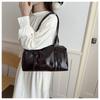 New Large Capacity Shoulder Bag Pillow Shaped Pu Leather Pillow Bag Zipper Closure Female Tote Bag