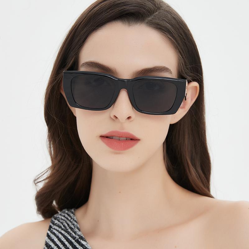 New Letter B Accessories Square Sunglasses Personality Sunglasses Fashion Trend Hollow Sunglasses MN5549