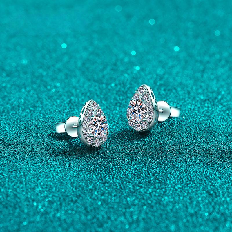 GRA Certified Silver S925 Water Drop Stud Earrings for Halloween 0.5 Carat D Color Moissanite Earrings Women Holiday Party Gift