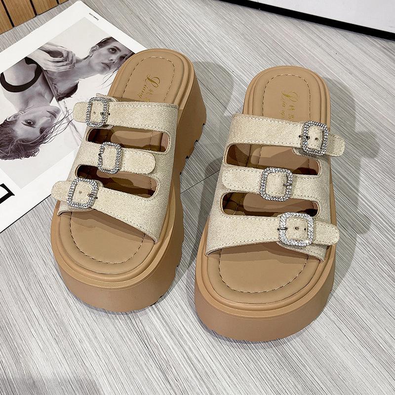Thick-bottomed Versatile Outer Wear Cool Slippers Women's 2025 Summer New Pink Cute Slippers Beach Cool Slippers