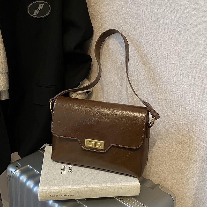 Small Bag Women's Fashion Versatile New Retro Shoulder Messenger Bag Niche Commuter Small Square Bag