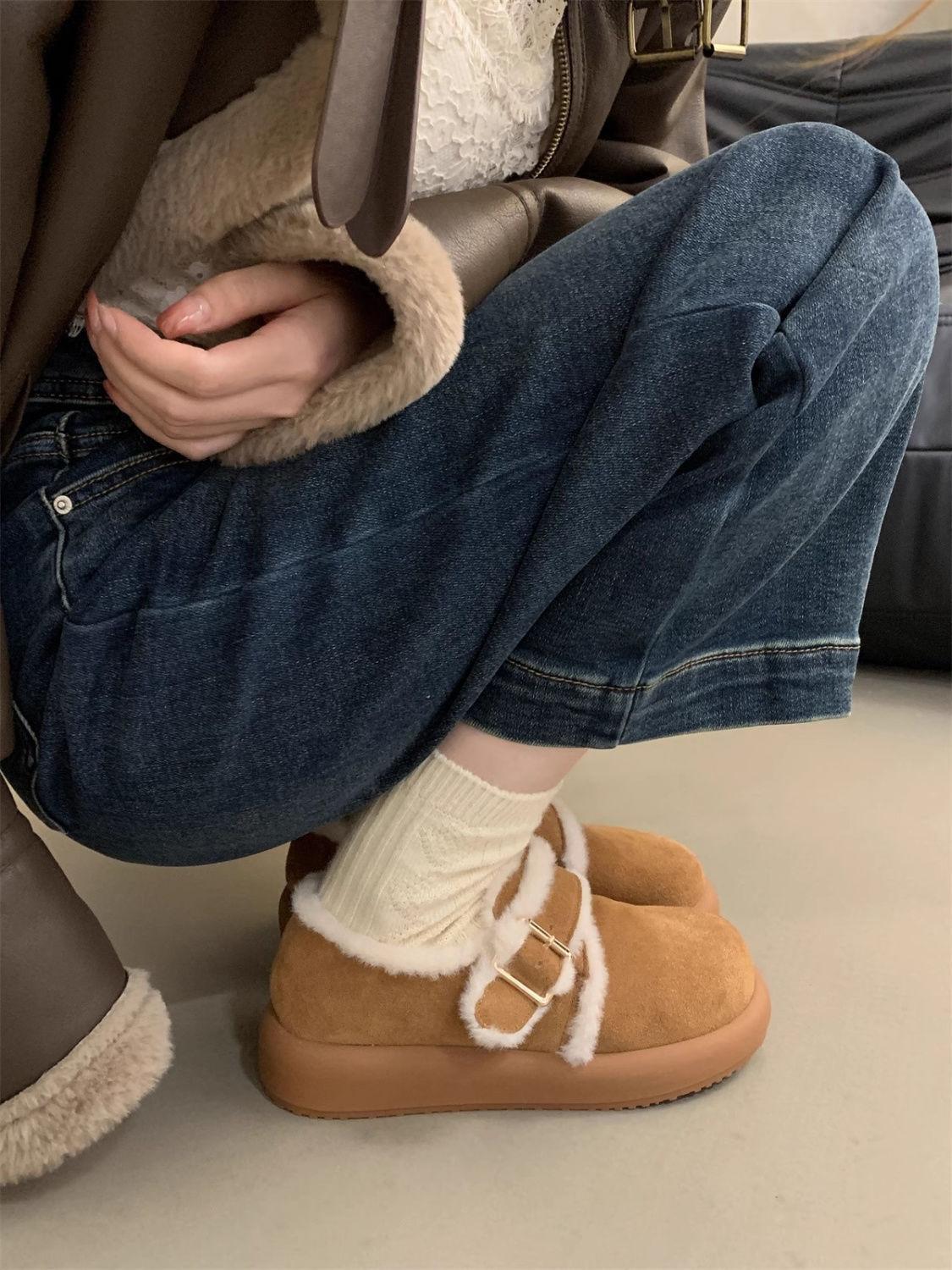 

Household fashion versatile velvet retro snow boots women s warm winter Birkenstocks casual platform cotton shoes 35