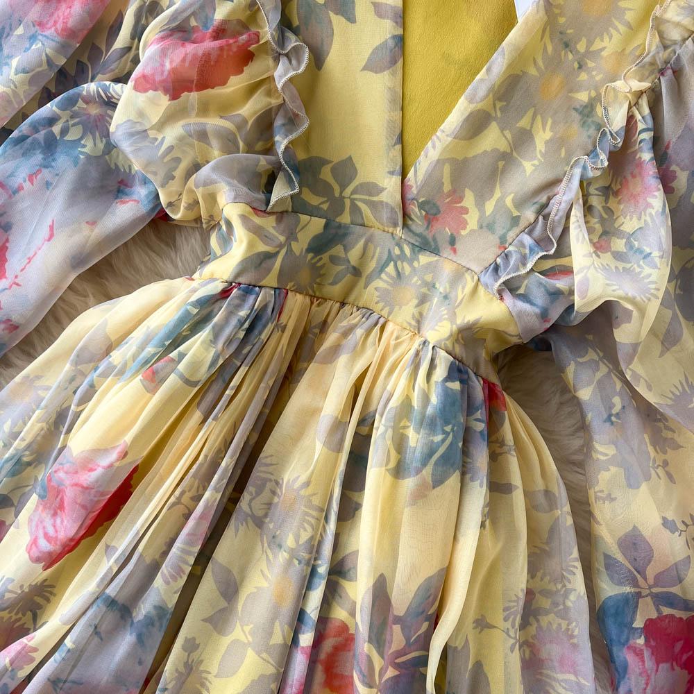 RUGOD Vacation Style Deep V-neck Lantern Sleeves Pleated Long Dress Early Spring Gentle Style Tea Break French Oil Painting Dress
