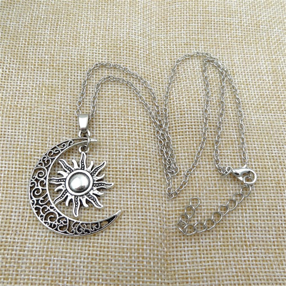 Retro Bronze Crescent And Sun Pendant Necklace Retro Whirlpool Gold And Silver Silk Unisex Jewelry Gift