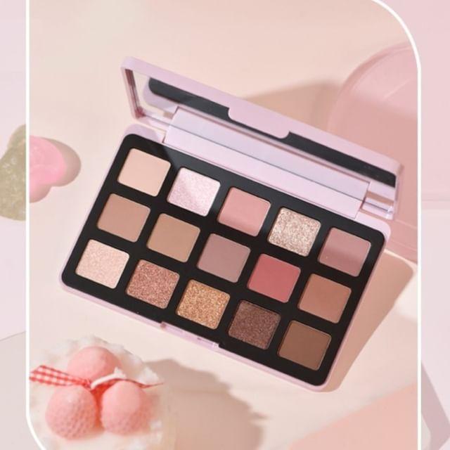 

GOGO TALES - 15 Colors Eye Palette - Luna Moon #G02 Luna Moon - 24g