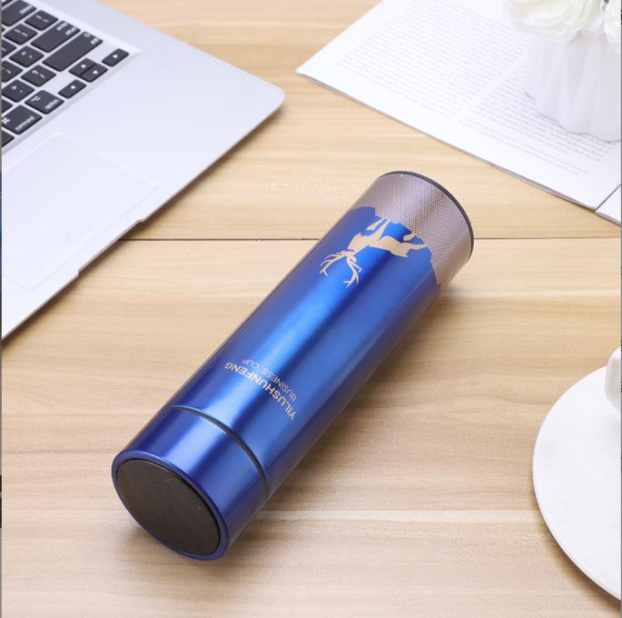450ml nerezová termoska Vakuový hrnek Cestovní láhev na vodu Hrnek Hrnek LED
