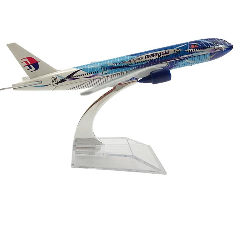 

Масштаб 1/40016 см Модель самолета Малайзия Самолет Boeing 777 Модель самолета Самолет Литой металл Самолеты синий
