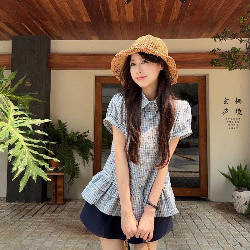 College Style Plaid Shirt For Women With Relaxed Fit And Short Sleeves For Summer Casual Wear