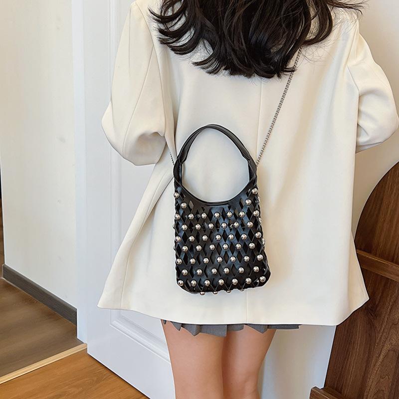 Hollow shoulder bag for women small crossbody bag beach bag fashion